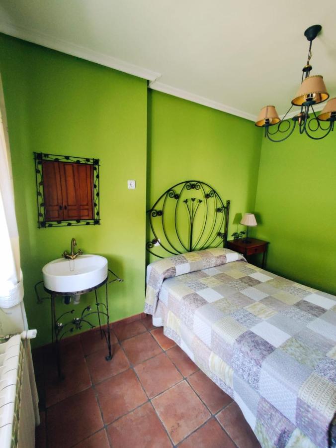 La Pergola Apartment La Cabrera Luaran gambar